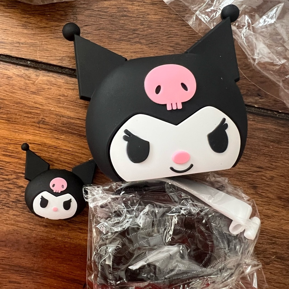 Kuromi or HelloKitty Cable Charger Protector Head Cover - Picture 3 of 13